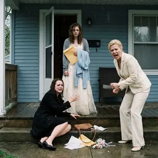 They laughed because my wedding had no champagne tower, no crystal chandeliers, no rich guests to impress. Just nurses, residents, paper lanterns, and my dying grandmother smiling in the front row. “What a pathetic little ceremony,” my sister texted. But twelve hours later, she was sobbing on my porch while my mother screamed, “What did you do?” I opened the door calmly—because Grandma had taught me exactly how to win.
